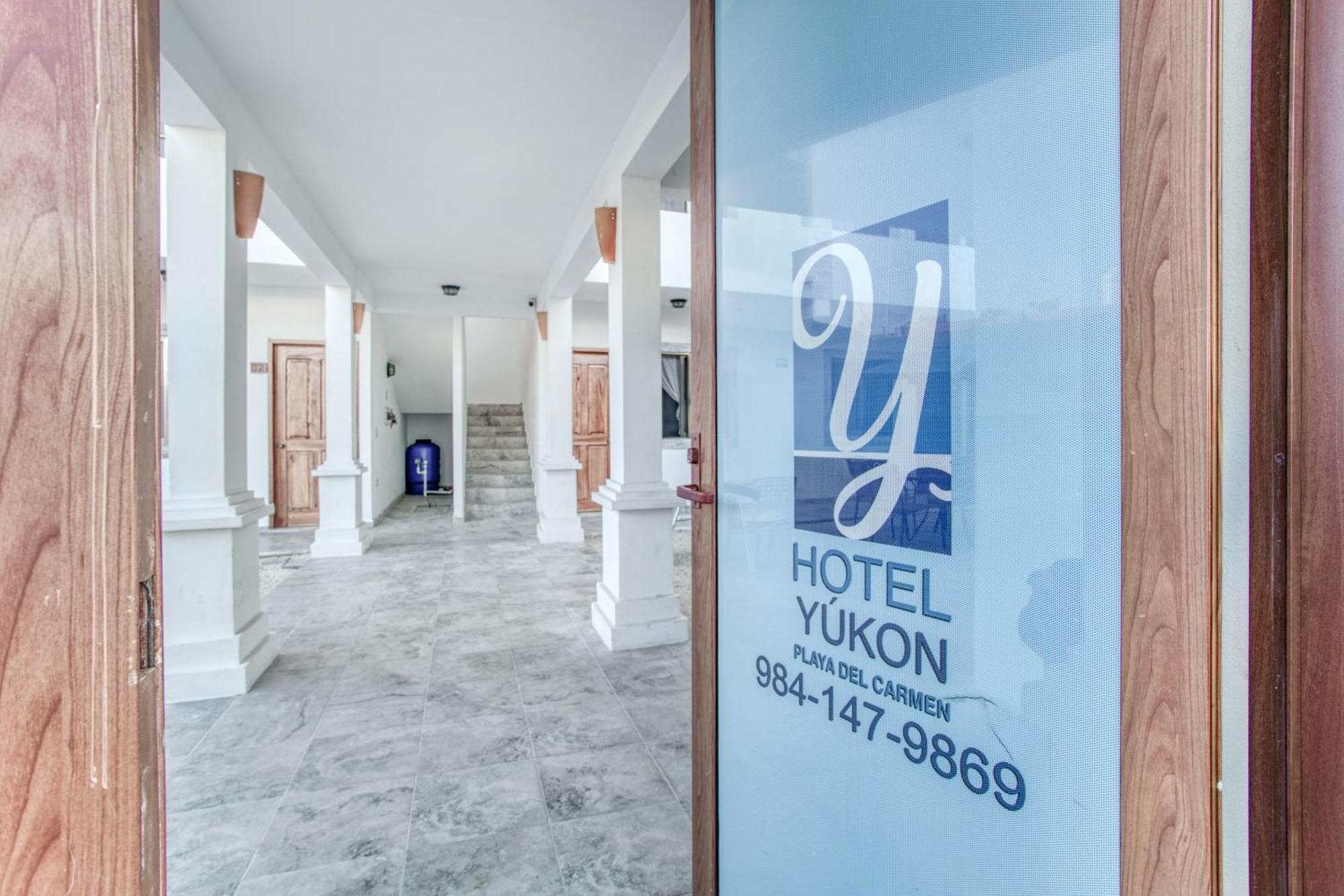 Capital O Hotel Yukon Playa del Carmen Ngoại thất bức ảnh